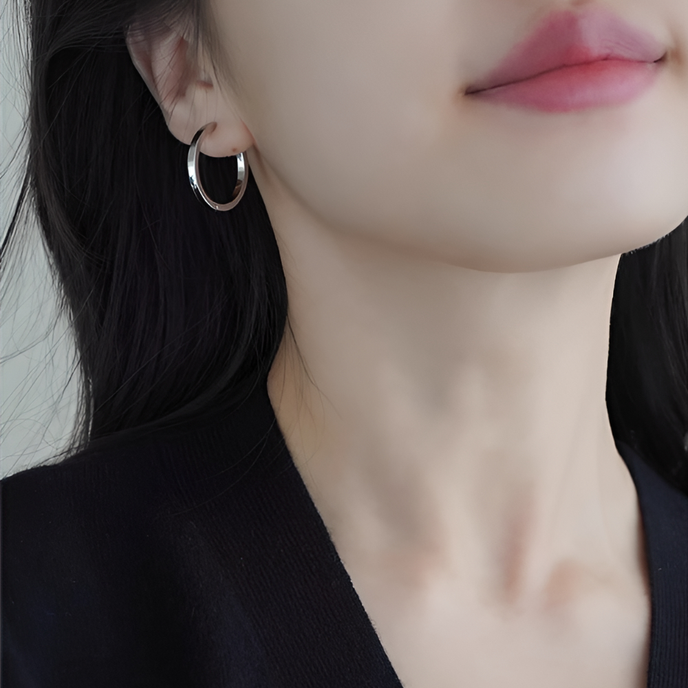 아르니 볼드 후프 링 귀걸이 실버 도금 심플 원터치 여성 데일리 한쌍 - 상세 이미지 4