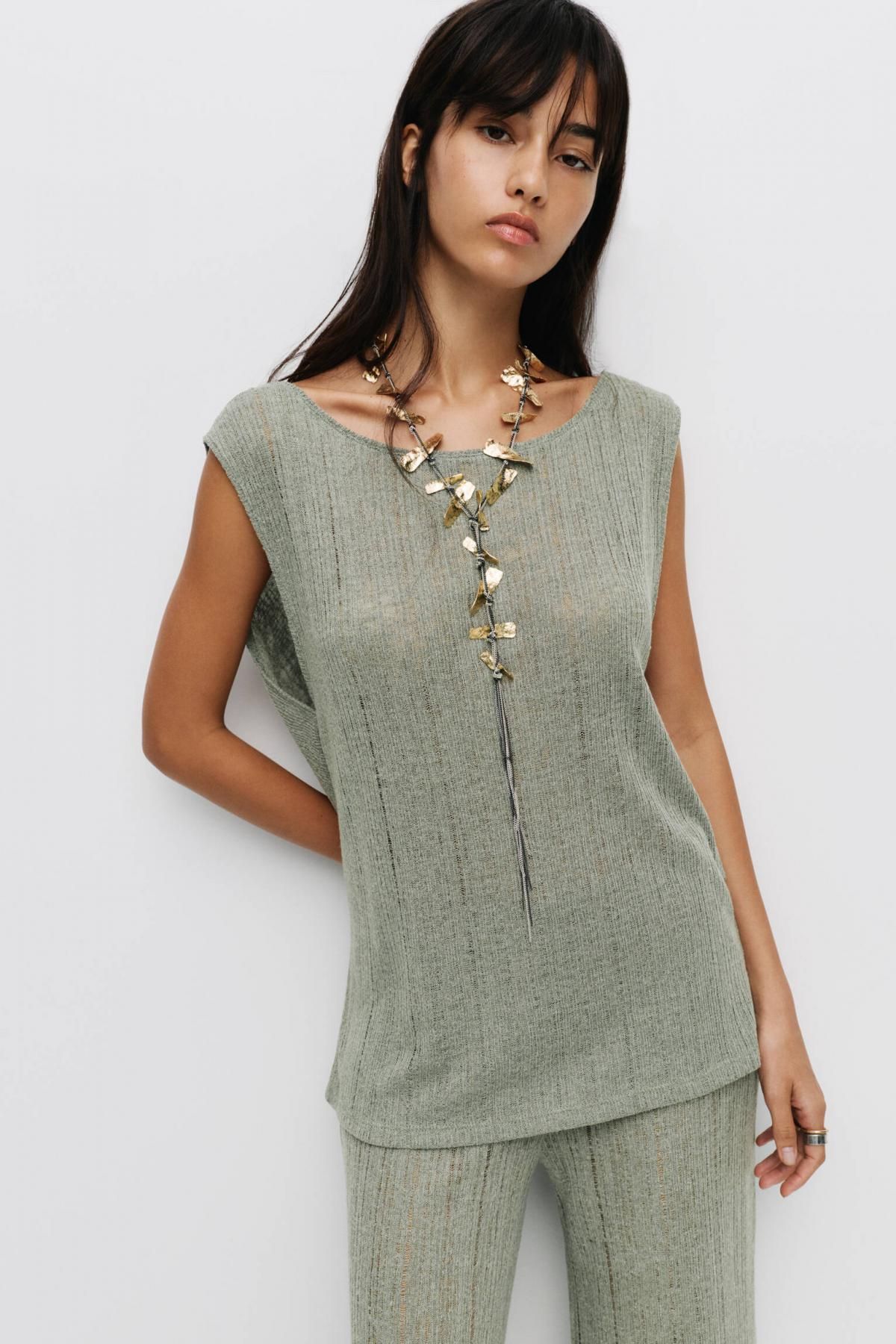풀앤베어 오픈니트 백리스 라운드넥 민소매 탑 7150/370 GREENISH - 상세 이미지 3