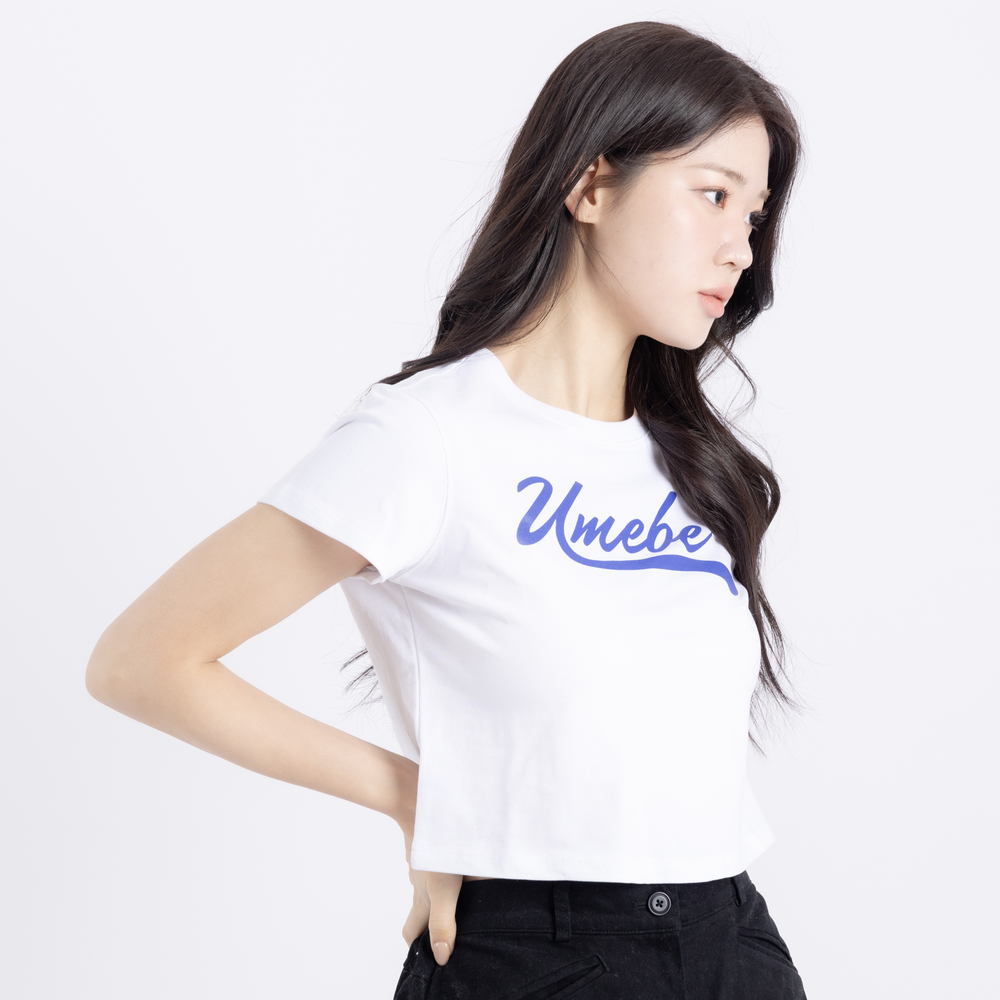 유미비 여성 크롭티 면 반팔 나염 로고 크롭탑 티셔츠 - 상품 이미지