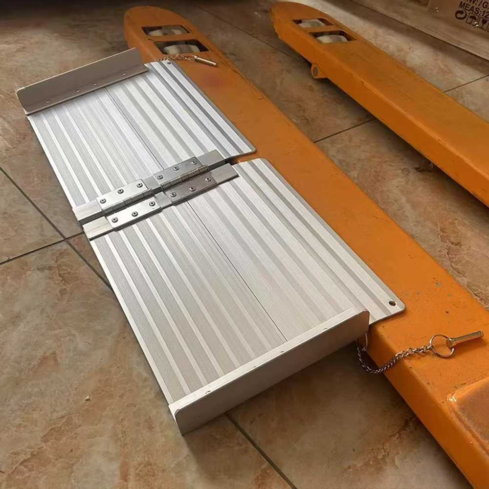 휠체어 경사로 안전경사판 알루미늄 계단 턱단차 입구 31cm - 상품 이미지