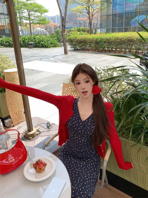 여성 봄 여름 투피스 코디 브이넥 플라워 민소매 롱 원피스 긴팔 가디건 하객룩 데일리 바캉스 13220 - 상세 이미지 2