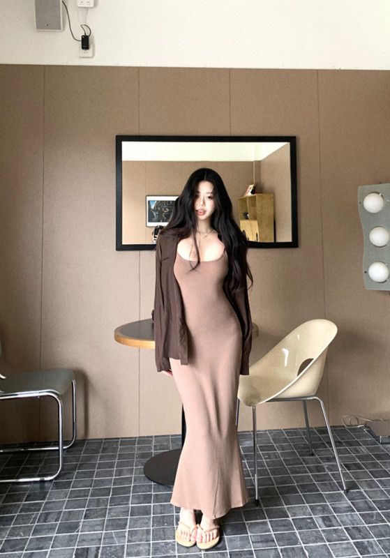 여성 섹시 텐셀 슬림핏 바디라인 끈나시 A라인 롱원피스 바캉스룩 휴양지룩 데이트룩 봄 여름 13238 - 상세 이미지 5