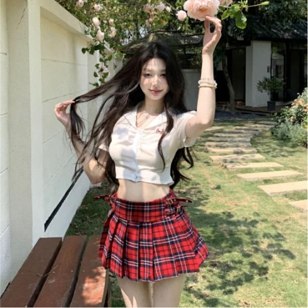 여성 자수 크롭 카라 셔츠 체크 플리츠 미니 스커트 상하의 코디 학생룩 캠퍼스룩 발랄한 데일리 교복룩 하이틴룩 봄 여름 - 상세 이미지 2