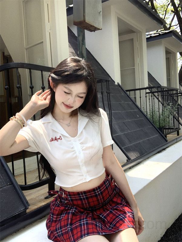 여성 자수 크롭 카라 셔츠 체크 플리츠 미니 스커트 상하의 코디 학생룩 캠퍼스룩 발랄한 데일리 교복룩 하이틴룩 봄 여름 - 상세 이미지 4