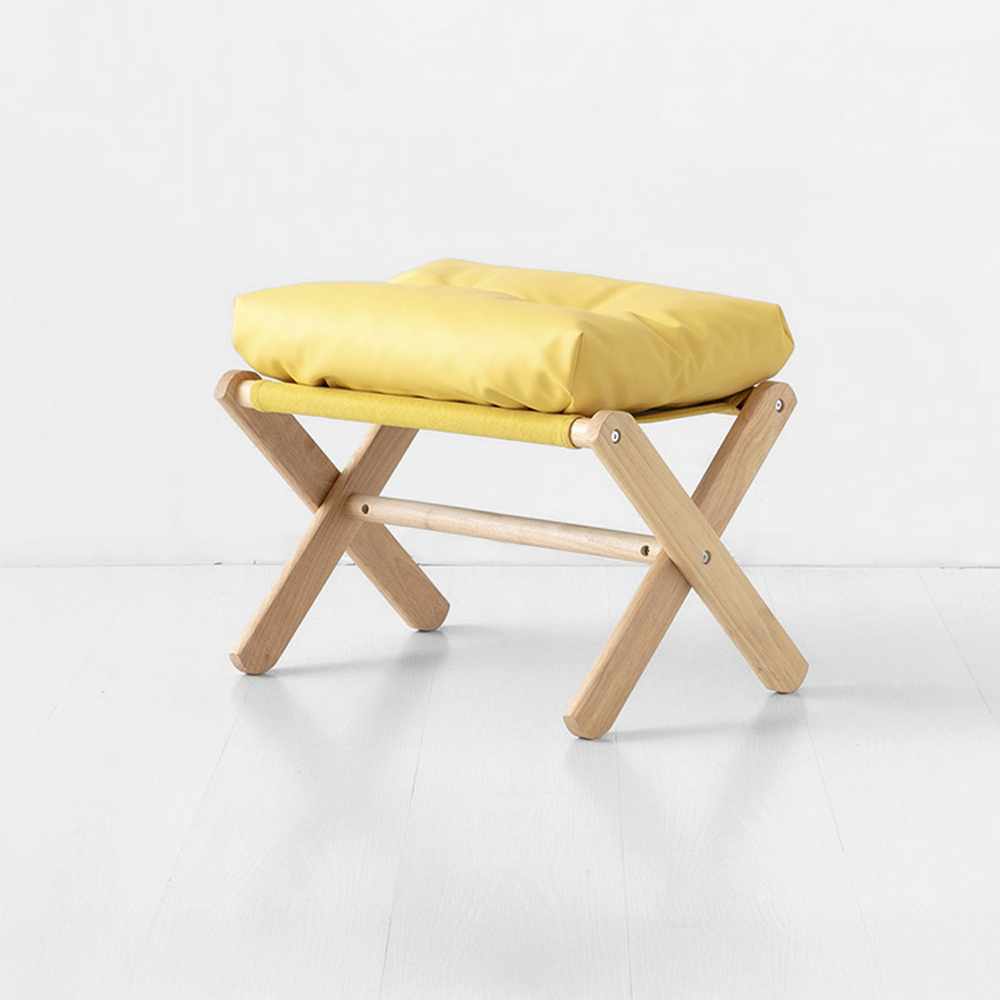 스누그 접이식스툴 고무나무 내추럴 레몬 6281.0941
