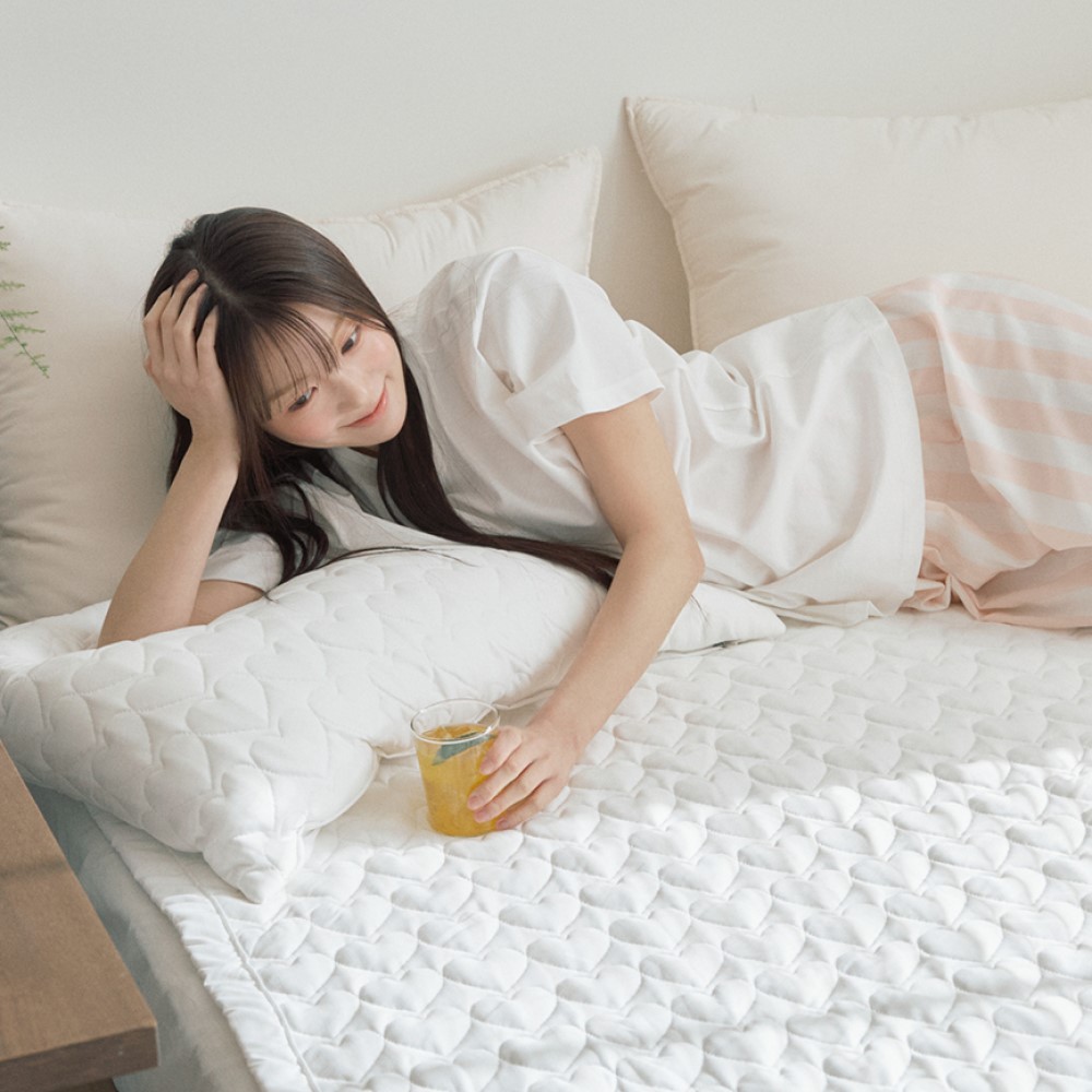 히말라야 듀라론 냉감패드 아이스쿨링 침대패드 휴비스 러브하트 SS 110x210