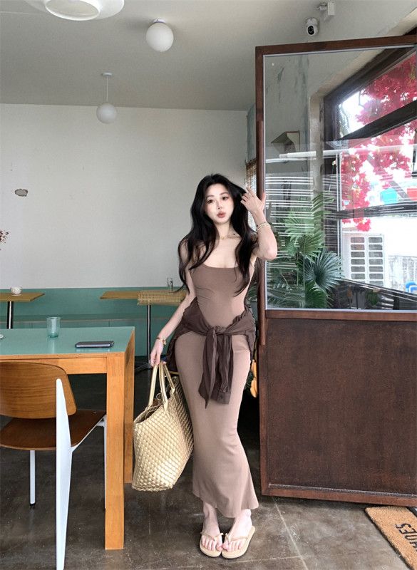 여성 섹시 텐셀 슬림핏 바디라인 끈나시 A라인 롱원피스 바캉스룩 휴양지룩 데이트룩 봄 여름 13238 - 상세 이미지 2