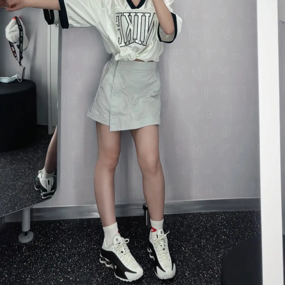 나이키 Shox R4 화이트 티라미수 W AR3565-104 이미지 8