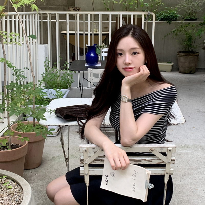 메이비 스트라이프 꼬임 오프숄더 골지 티셔츠 ts4667 - 상세 이미지 3