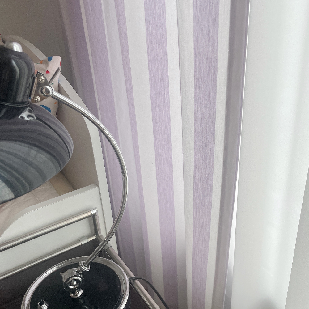 바이아미 볼드스트라이프 아이방 줄무늬 프린트 맞춤 제작 연보라 커튼