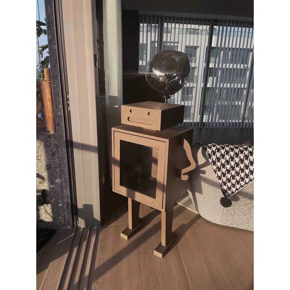 로봇 모양 원목 와인 진열장 인테리어 소품 수납 선반 단일상품(66x35x105cm) - 상품 이미지