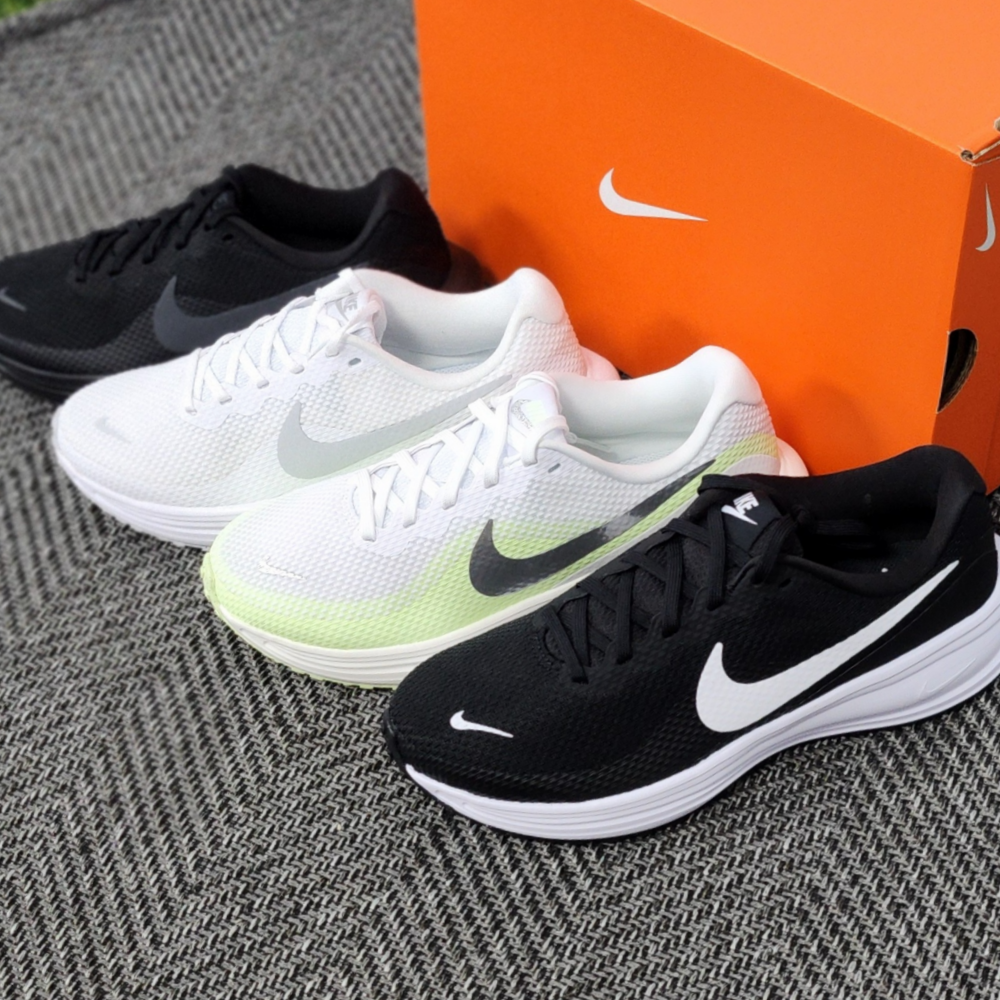나이키 런닝화 레볼루션 7 8 헬스 실내 발볼넓은 가벼운 운동화