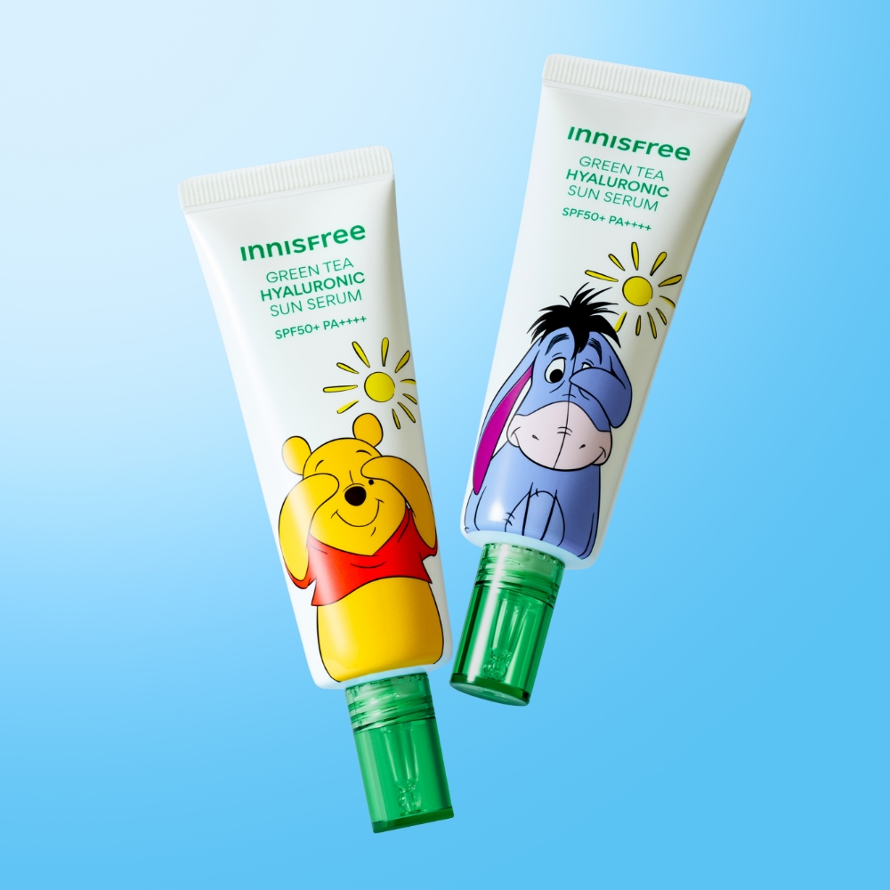 이니스프리 그린티 히알루론산 진정 수분 선세럼 SPF50+ PA4+ 50mL 2개 세트 곰돌이 푸 에디션 제품 이미지