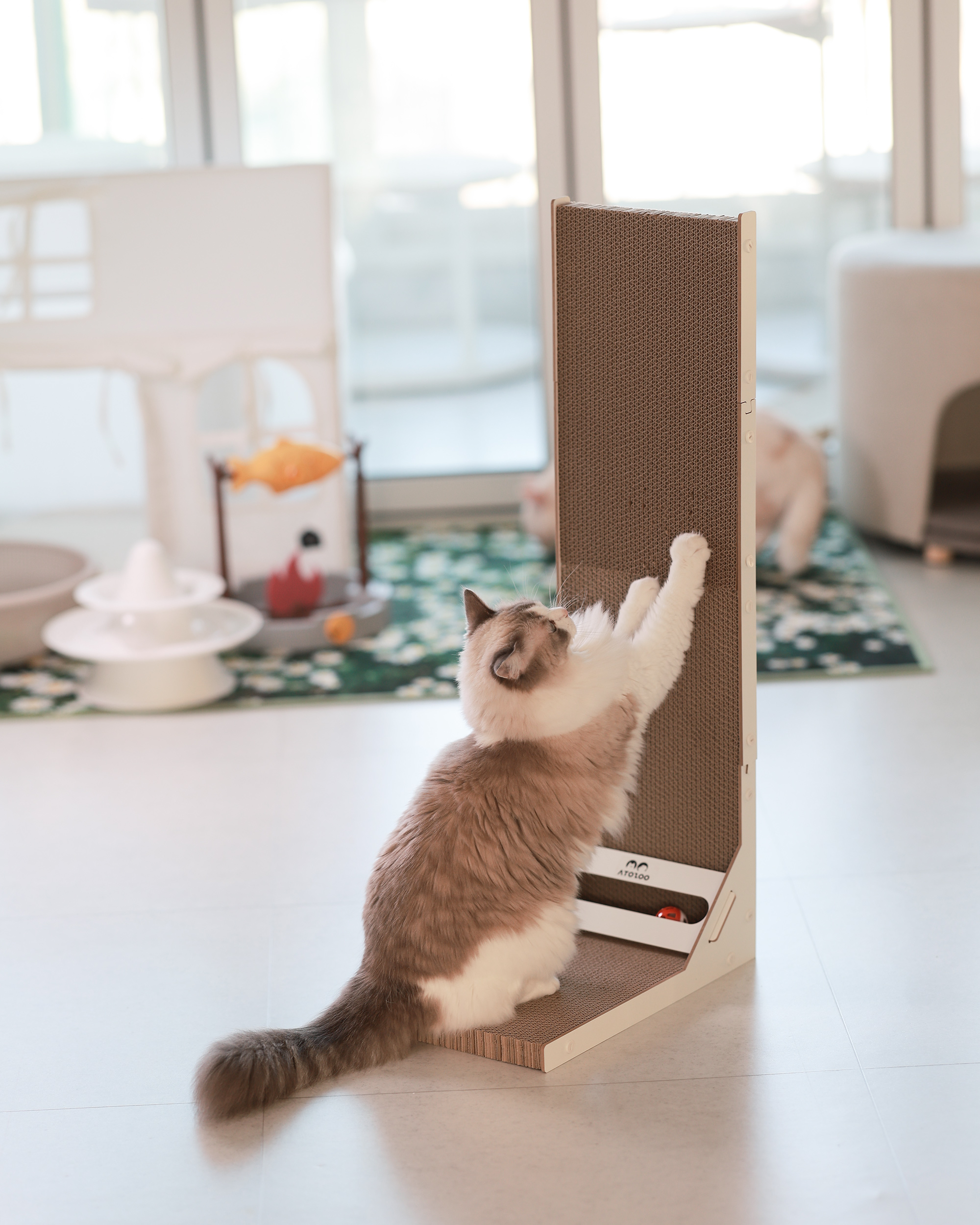 아토주 엘라인 고양이 수직 스크래쳐 83cm 화이트