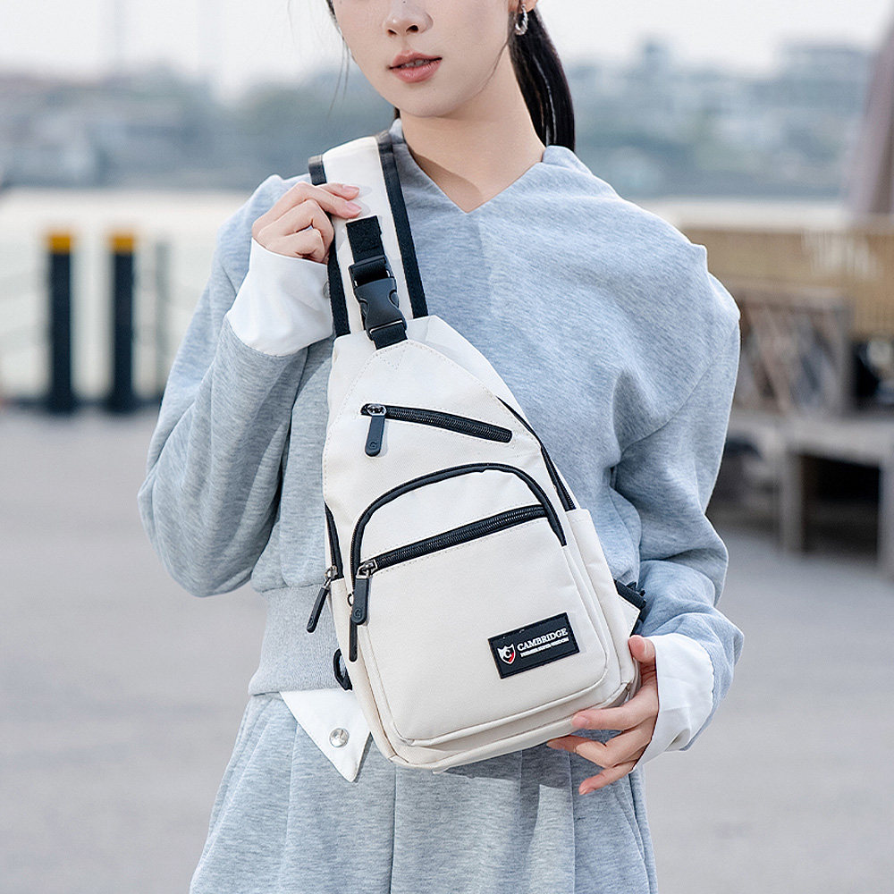남자 여자 캐주얼 슬링백가방 옆으로 앞으로 매는 가방 소형 작은 여행보조크로스백 이미지 6