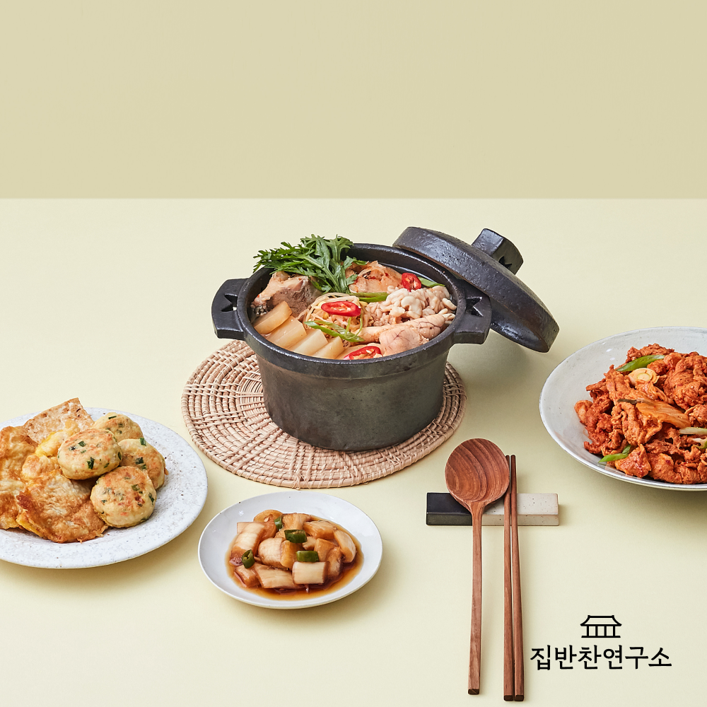 [국·찌개] 집반찬연구소 배추 된장국 외 18종 수제 가정식 제철 간편 밑반찬 - 상품 이미지