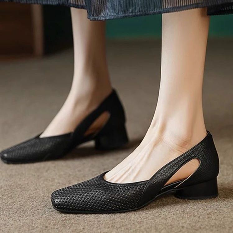 펀칭 사각코 3cm 로우힐 가죽 펌프스 여성 bying24 블랙 35 - 상세 이미지 4