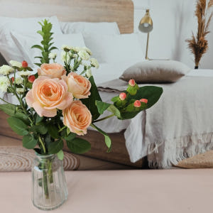 유스풀몰 미니꽃병포함구성 소형 랜덤혼합꽃(3~5줄기) 생화 꽃배달싼곳 솔직 후기 | 실사용자 리뷰 분석 - 상품 이미지 2