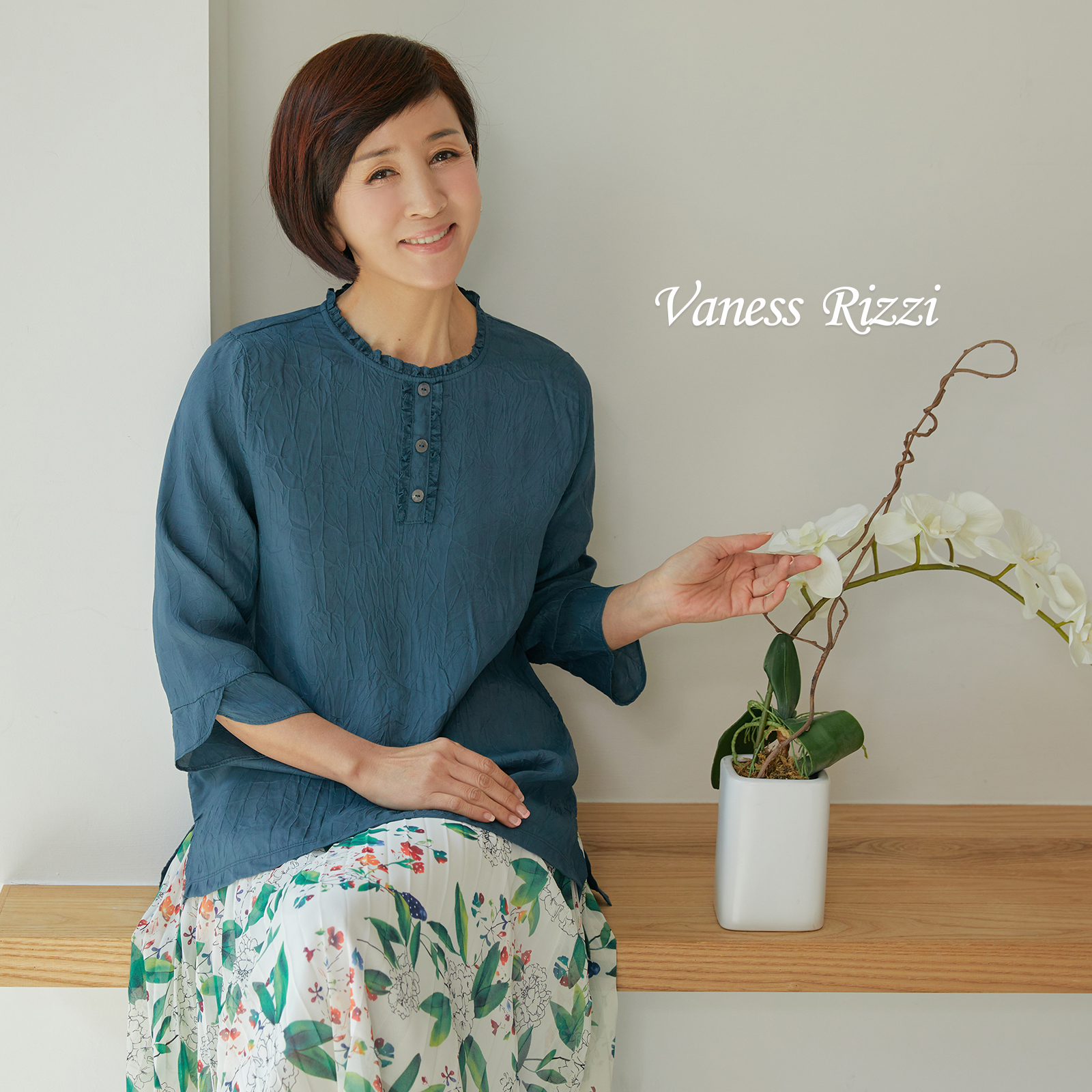 엄마옷 풍기 인견 블라우스 3종 여름 반팔 7부 셔츠 플라워 중년여성 60대 50대 40대 선물 - 상세 이미지 3