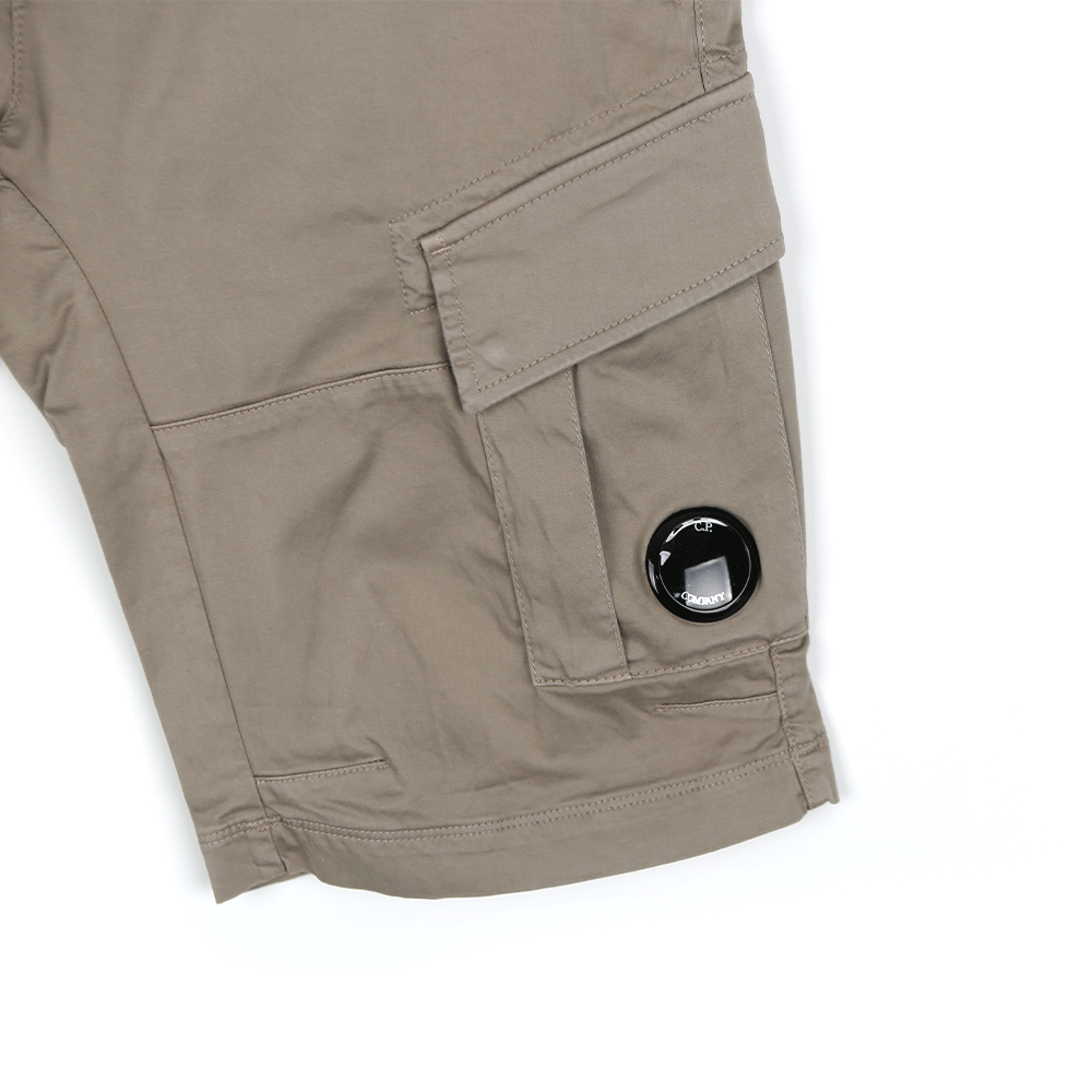 CP컴퍼니 스트레치 카고 반바지 18CMBE116A 005694G 327 (2025 S/S) - 상세 이미지 3