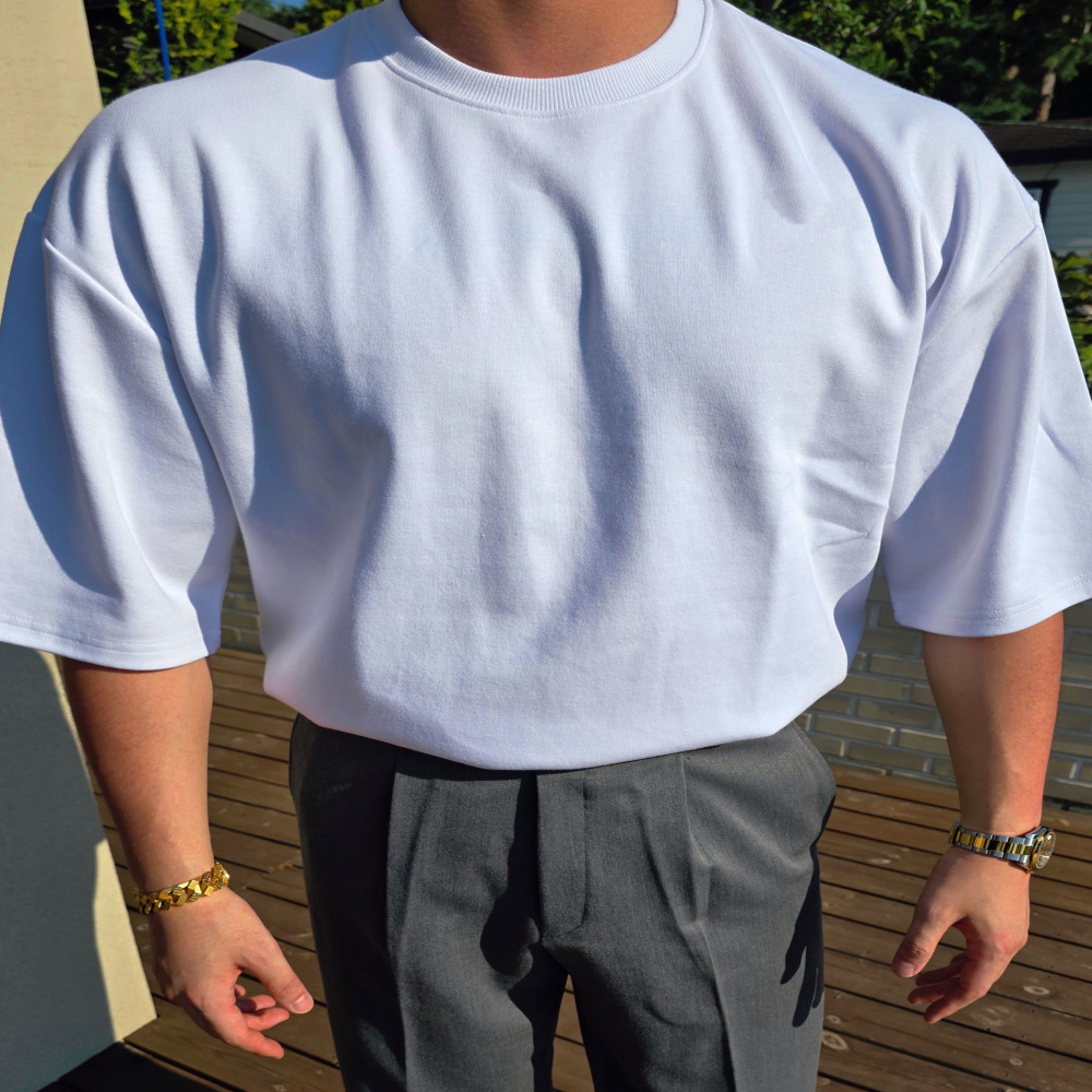 GMK basics 자체제작 국내산 16수(30수 투플라이) 목 안 늘어나면서 어깨 넓어 보이는 무지 반팔 티셔츠 - 상품 이미지