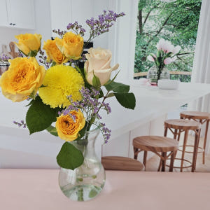 유스풀몰 미니꽃병포함구성 소형 랜덤혼합꽃(3~5줄기) 생화 꽃배달싼곳 솔직 후기 | 실사용자 리뷰 분석 - 상품 이미지 3