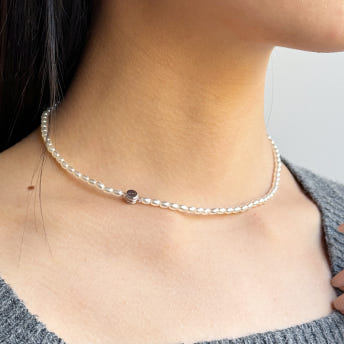 [바이이에르] Macaroon rice pearl  necklace 4mm (Silver) BH7N4A724WB400 - 상세 이미지 2