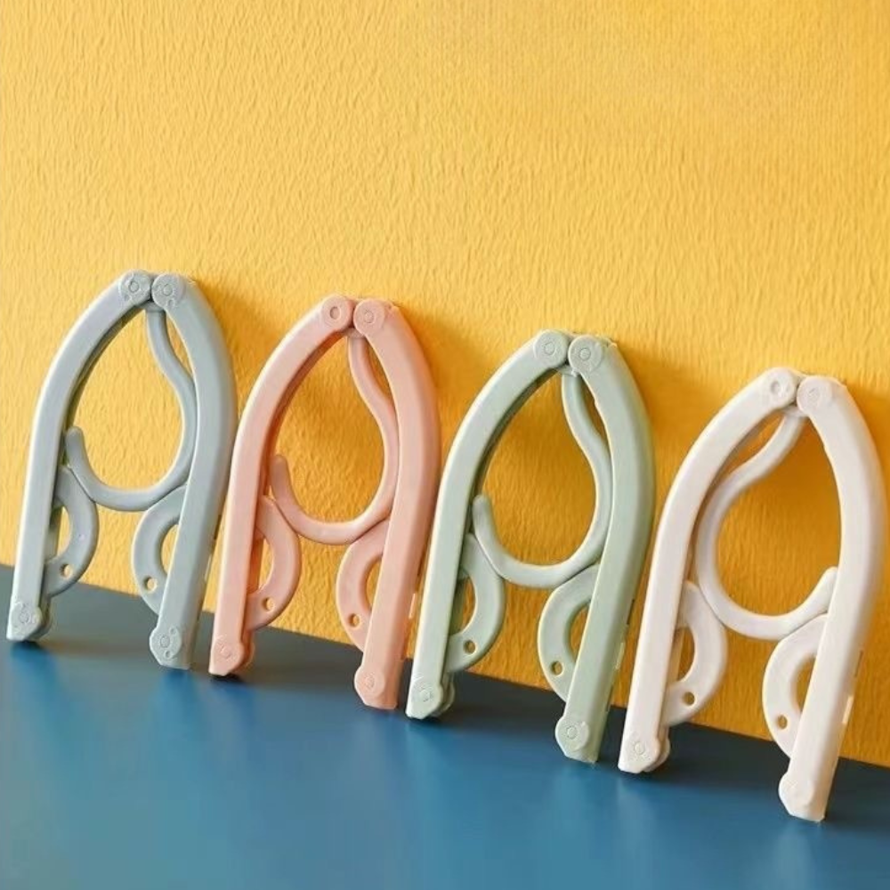 여행용 접이식 옷걸이 휴대용 다이소 캠핑용 차량용 옷걸이