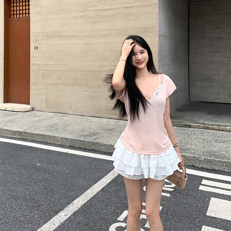 여성 브이넥 반팔 티셔츠 레이스 미니 스커트 투피스 데일리 캐주얼 캠퍼스룩 러블리 여리여리핏 신축성 봄 여름 코디 - 상세 이미지 5