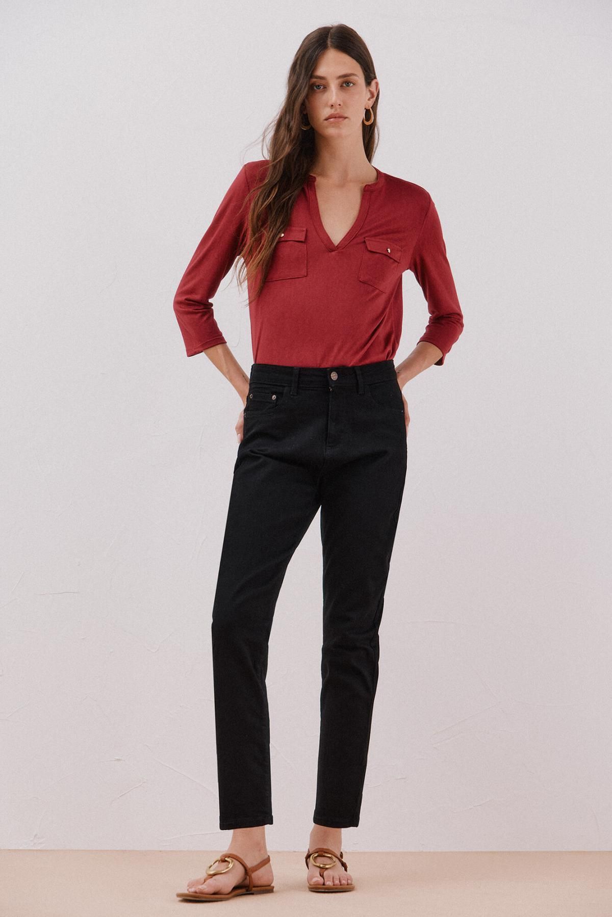 꼬르떼피엘 슬림핏 블랙 데님 맘 진 8880968 NEGRO - 상세 이미지 2