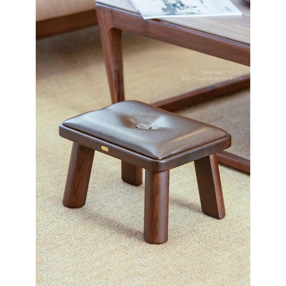 고전 감성 원목스툴 낮은 등받이의자 우드 인테리어 소품 앤틱스툴 / 가죽쿠션