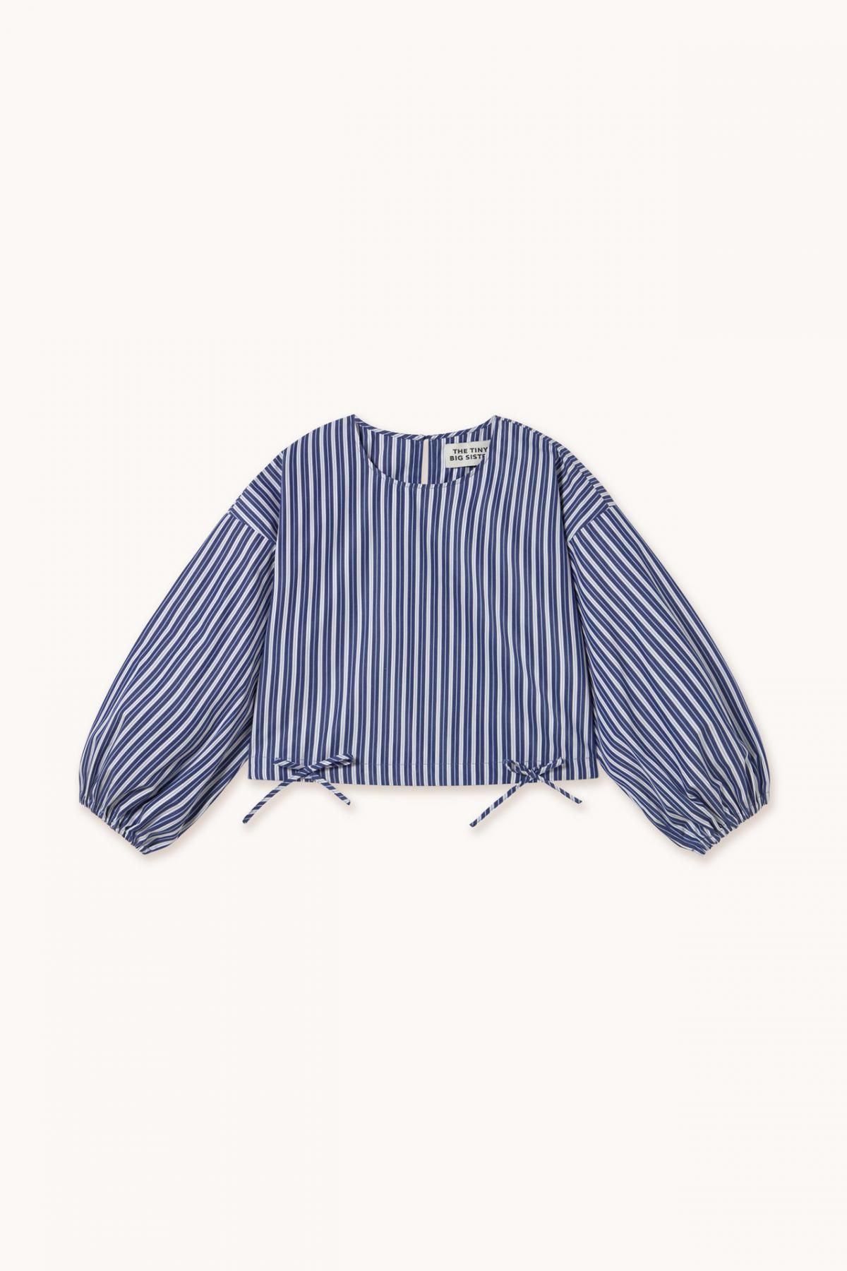 타이니코튼 네이비 스트라이프 퍼프소매 크롭 블라우스 AW25-623L16 ONE COLOR - 메인 이미지
