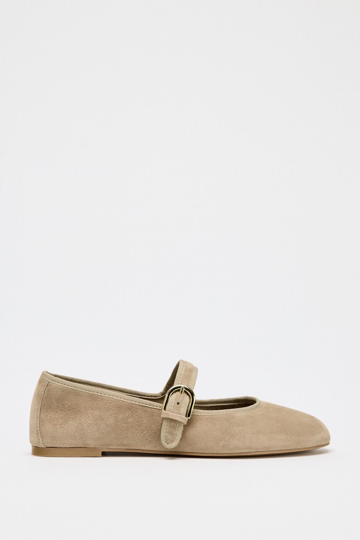 자라 스웨이드 스트랩 발레리나 플랫슈즈 2553/610 SAND BROWN - 메인 이미지