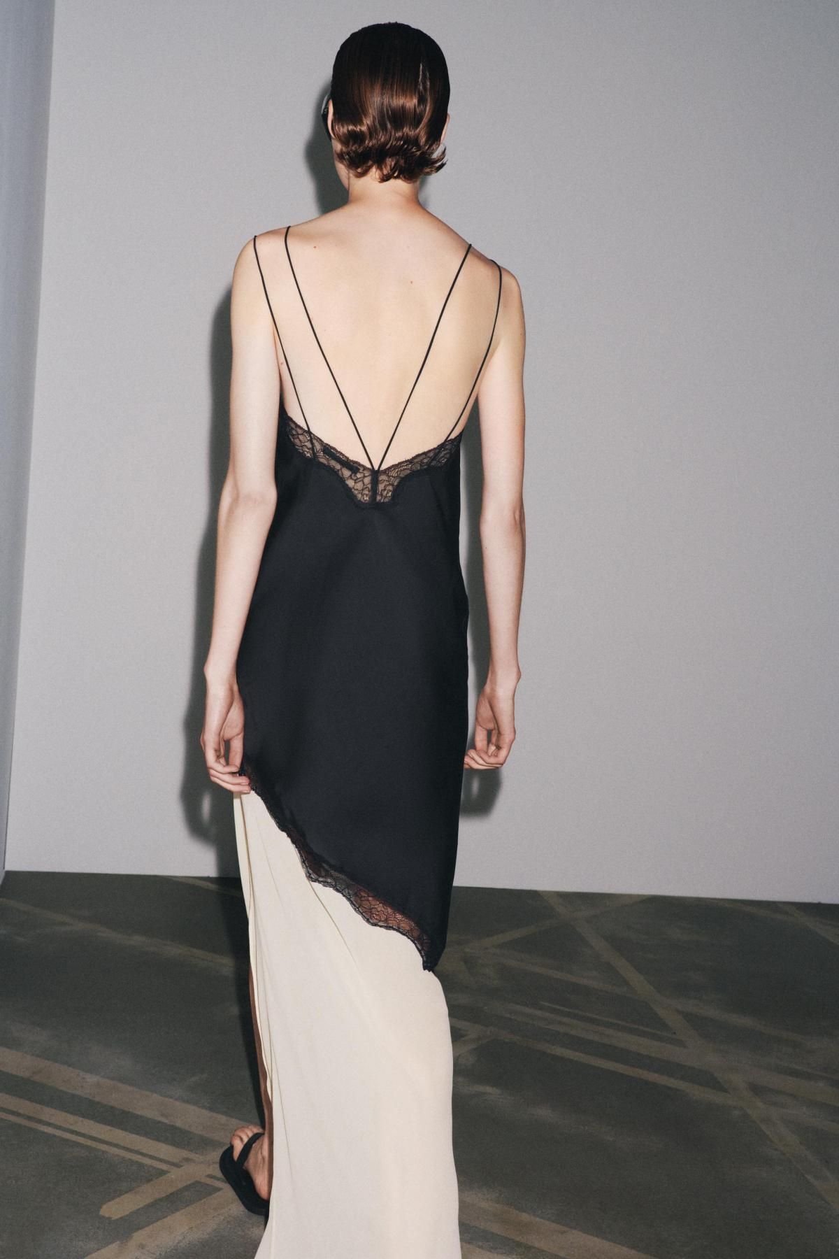 자라 콤비 레이스 스트랩 슬립 롱 원피스 1067/625 BLACK / ECRU - 상세 이미지 4