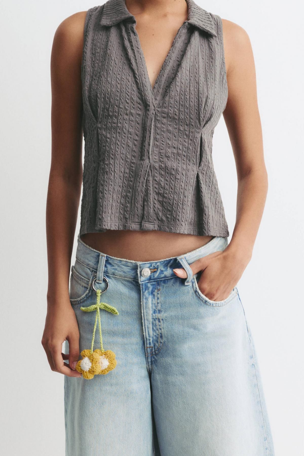 풀앤베어 텍스처 슬리브리스 카라 베스트 탑 7151/338 ANTHRACITE GREY - 상세 이미지 2