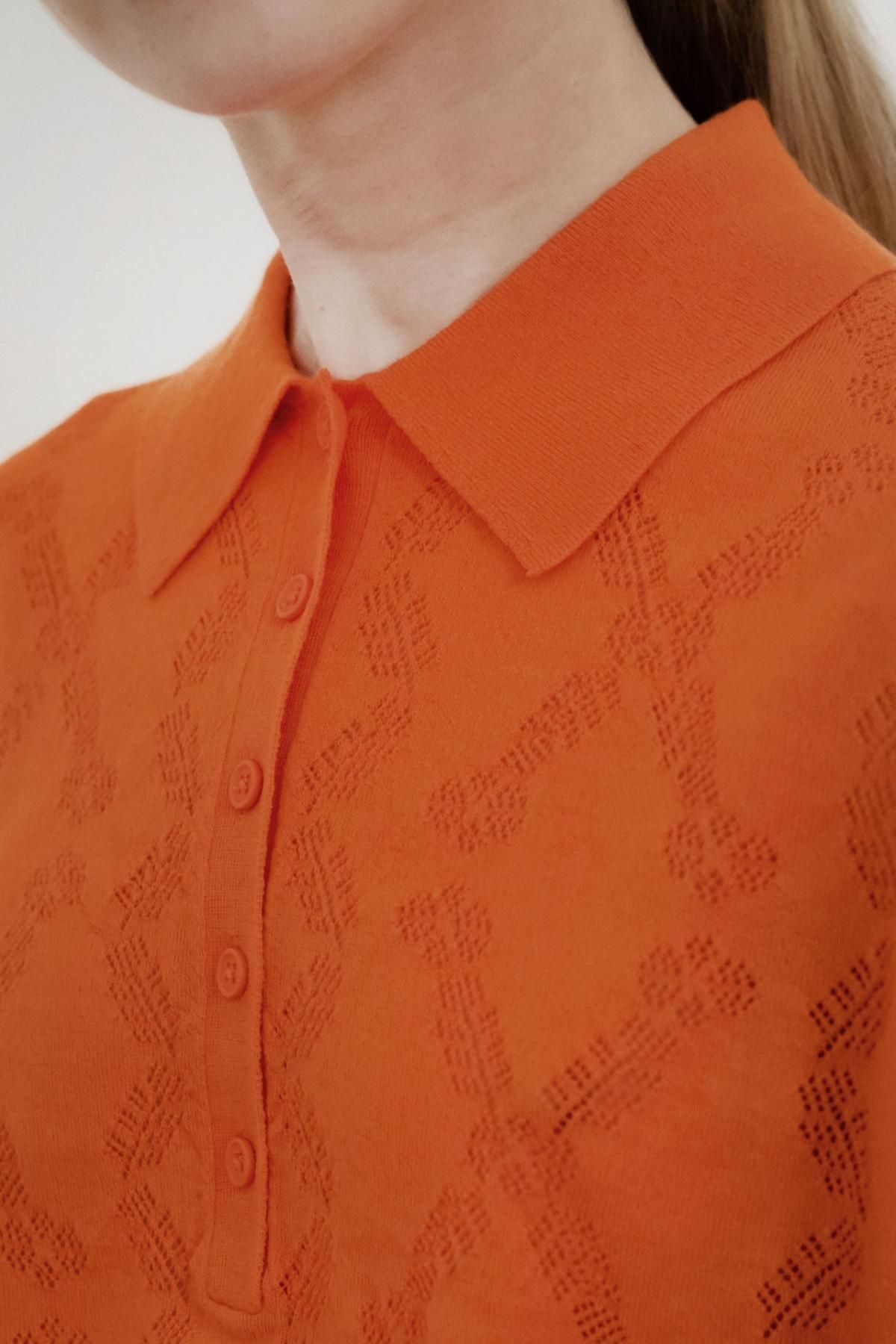 타이니코튼 오렌지 케이블 니트 크롭 스웨터 AW25-681J08 ONE COLOR - 상세 이미지 4