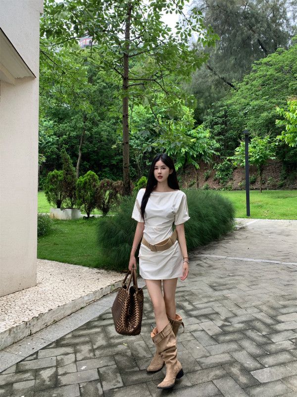 여성 투웨이 오프숄더 보트넥 A라인 미니 원피스 얇은 반팔 플레어 드레스 데이트룩 바캉스룩 봄 여름 - 상세 이미지 4