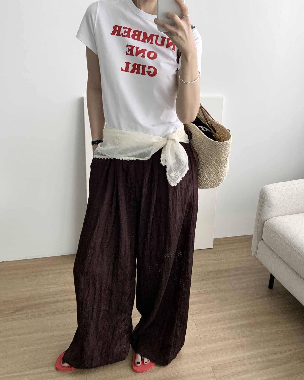 플라워 자수 스카프 레이스 시스루 사각스카프 웨어링무드 (아이보리) - 상세 이미지 3