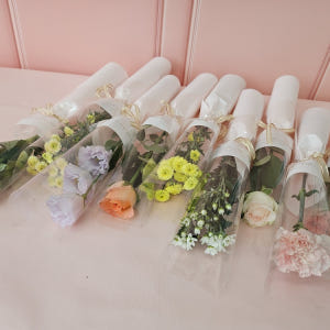 유스풀몰 생화 한송이 꽃다발 택배 꽃배달 싼곳 카네이션 한송이 (연한색)... 솔직 후기 | 실사용자 리뷰 분석 - 상품 이미지 3