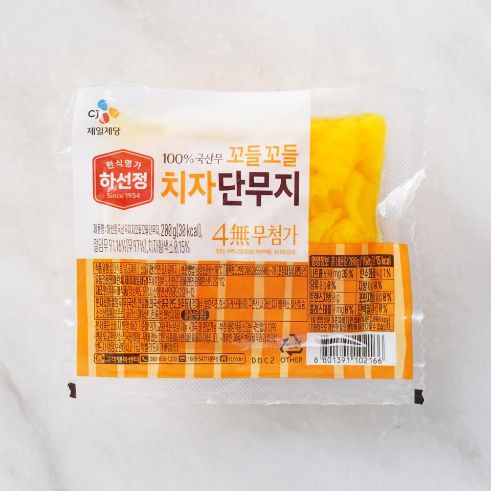 메가마트 CJ 하선정 치자 꼬들꼬들단무지 200g - 상품 이미지
