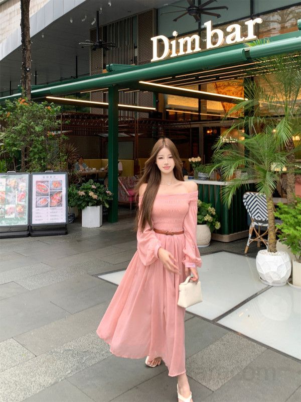 여성 투웨이 오프숄더 밴딩 셔링 A라인 롱 원피스 플리츠 긴팔 프렌치룩 하객룩 바캉스룩 봄 여름 - 상세 이미지 4