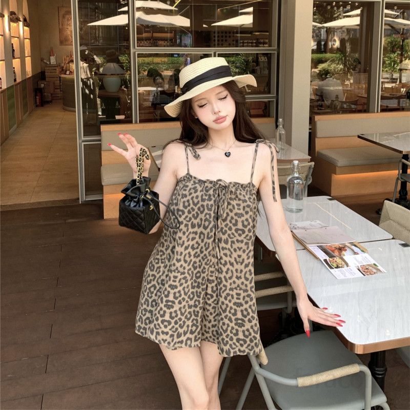 여성 루즈핏 오버핏 민소매 나시 미니 원피스 여름 비치웨어 롱티셔츠 바캉스룩 캐주얼 데일리룩 - 상세 이미지 5