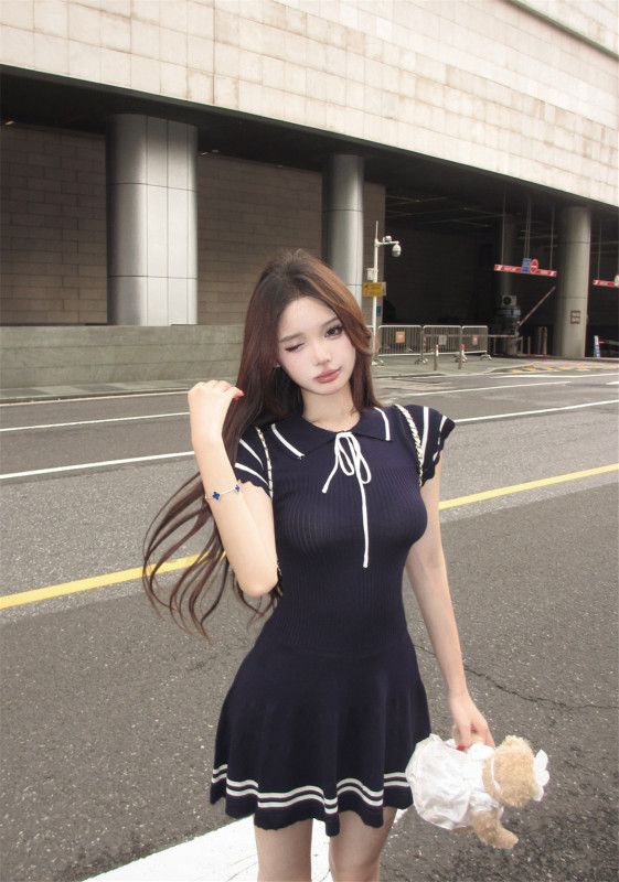 여성 세일러카라 슬림핏 니트 미니 원피스 반팔 플레어라인 데이트룩 오피스룩 캐주얼 봄 여름 - 상세 이미지 5