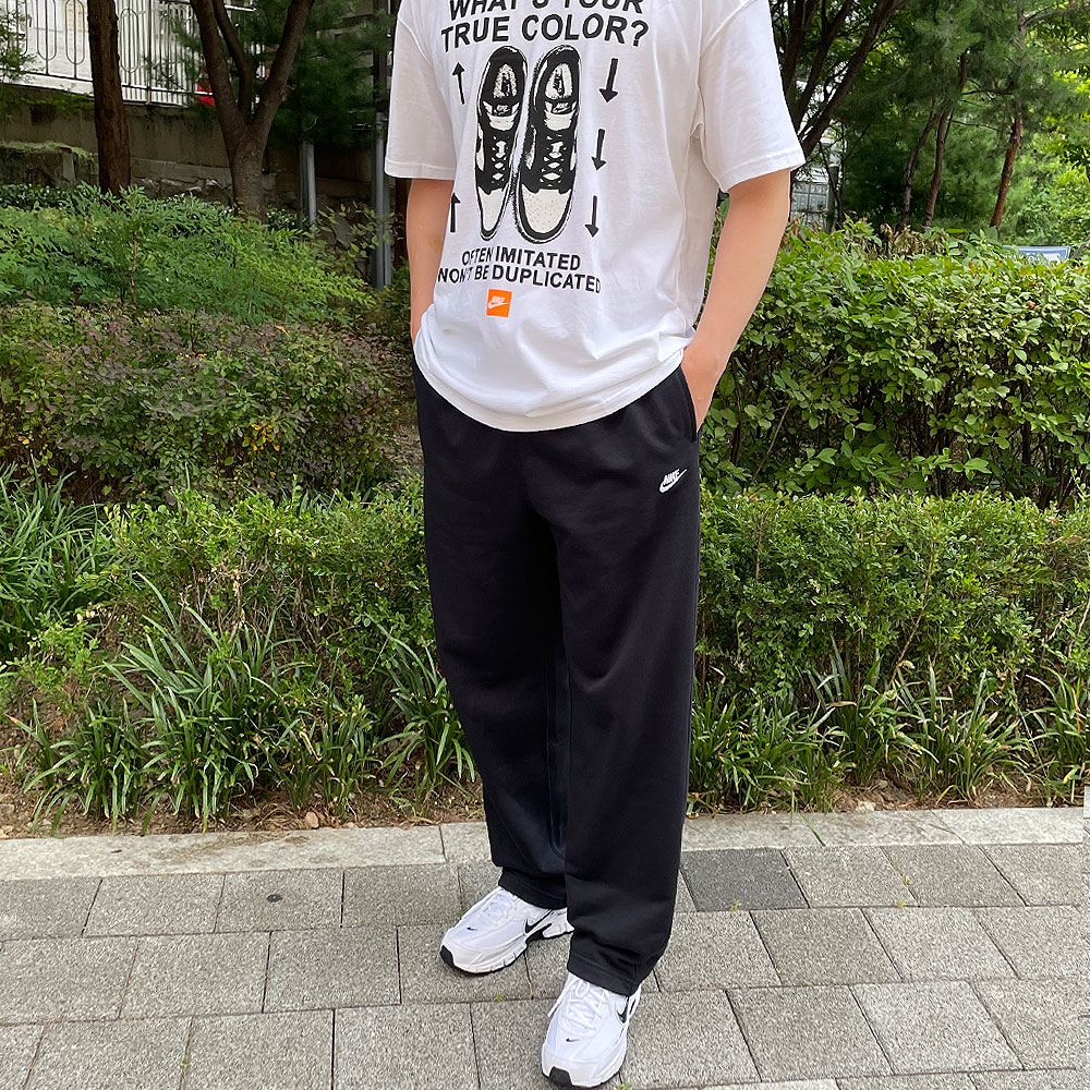 (국내매장판) 나이키 긴 바지 트레이닝 조거 팬츠 일자 스우시 클럽 운동복