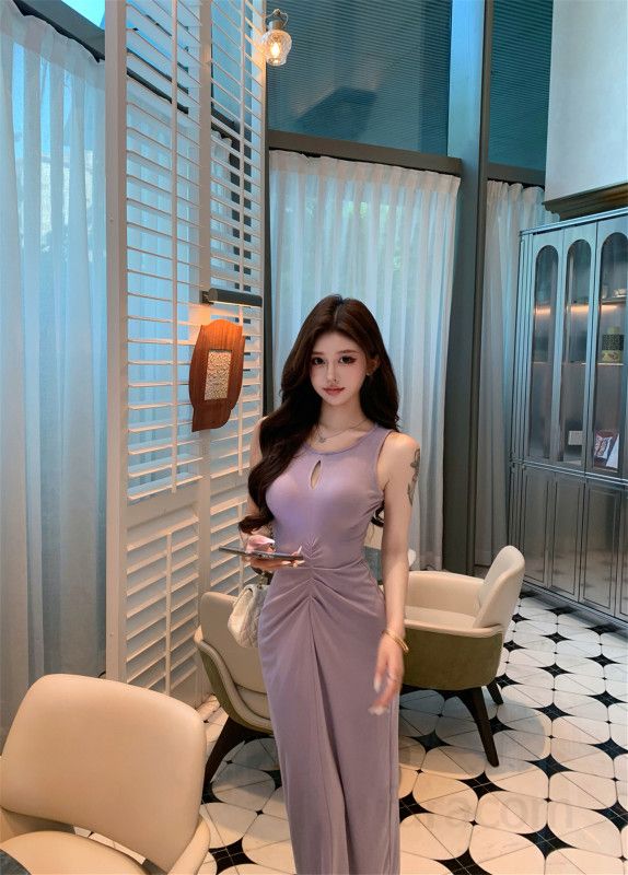 여성 우아한 키홀넥 민소매 롱원피스 허리셔링 주름 A라인 플레어 슬림핏 데이트 하객 오피스 봄 여름 - 상세 이미지 3