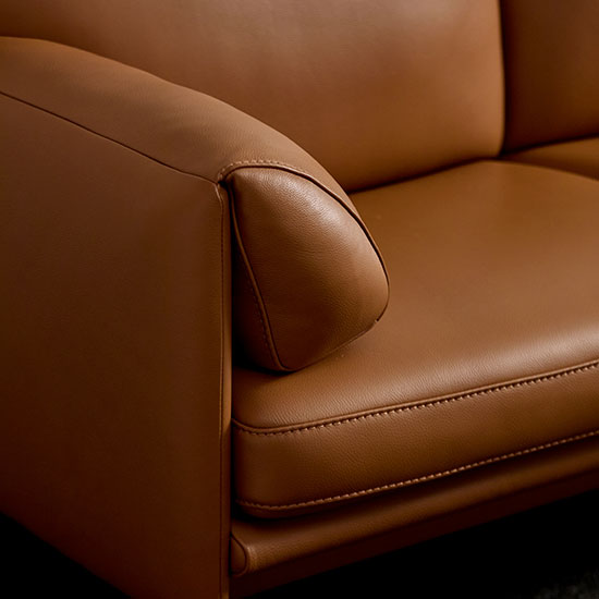 막스앤 레체 4인용 풀그레인 통가죽 소파