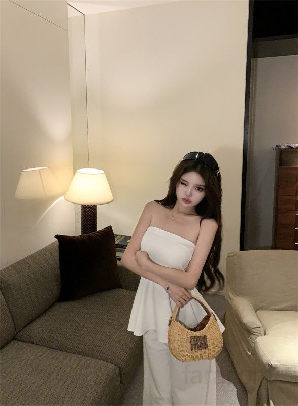 여성 튜브탑 플레어 상의 와이드 밴딩 롱팬츠 투피스 세트 여름 데일리 리조트룩 바캉스룩 편안한 캐주얼 상하의 코디 세트 - 상세 이미지 5