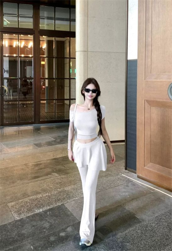 여성 오프숄더 반팔 크롭티 롱 와이드 팬츠 미니 스커트 밴딩 쓰리피스 세트 홈웨어 트레이닝복 데일리룩 편안한 캐주얼 봄 여름 - 상세 이미지 5