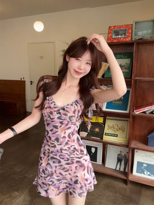 여성 브이넥 플러터소매 A라인 레오파드 미니 원피스 데이트룩 바캉스룩 봄 여름 - 상세 이미지 4
