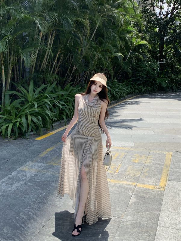 여성 홀터넥 카울넥 민소매 스트라이프 A라인 롱 원피스 이너 슬립 하이웨스트 봄 여름 오피스룩 바캉스룩 - 상세 이미지 2